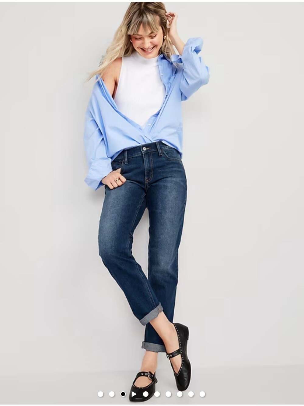 Old Navy Mid-Rise Wow Boyfriend Straight Jeans Size 12